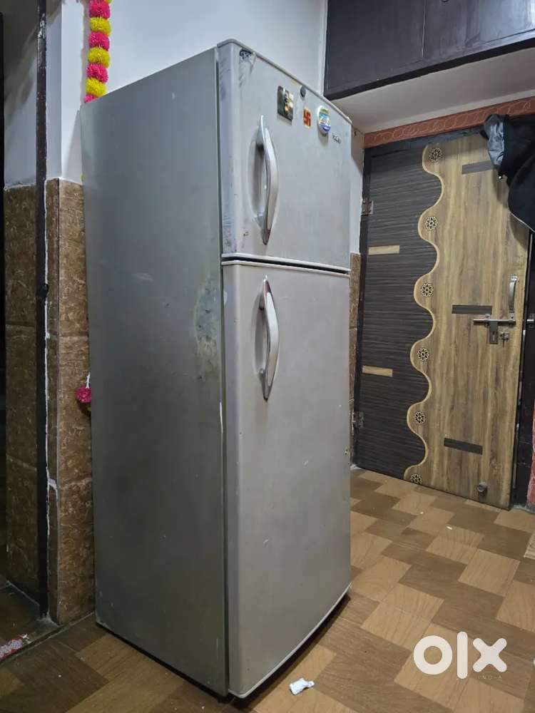 Haier Double Door Fridge