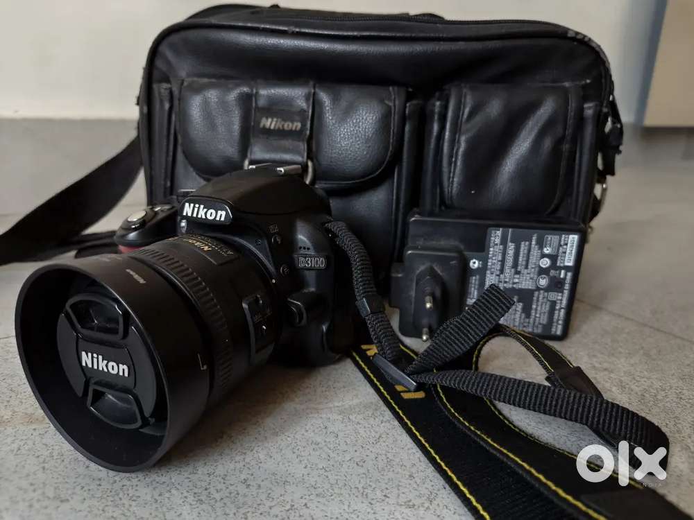 nikon d3100 with 35mm f1.8 lens