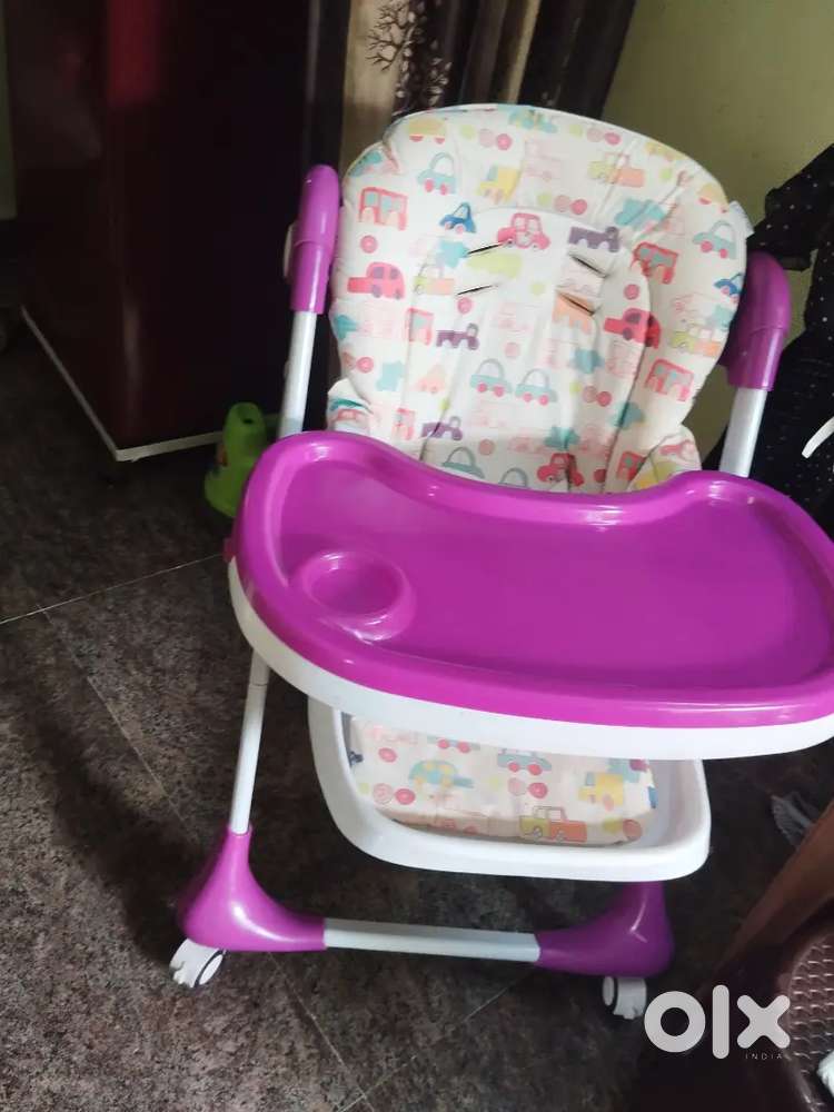 Luvlap Royal high chair