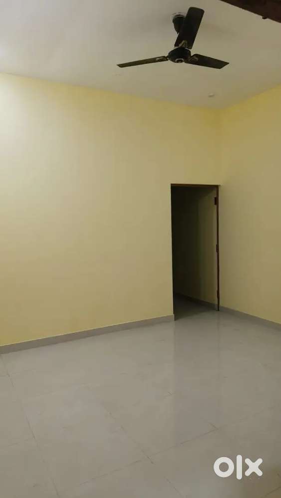 2 bhk available for rent in Raj Kishore nagar