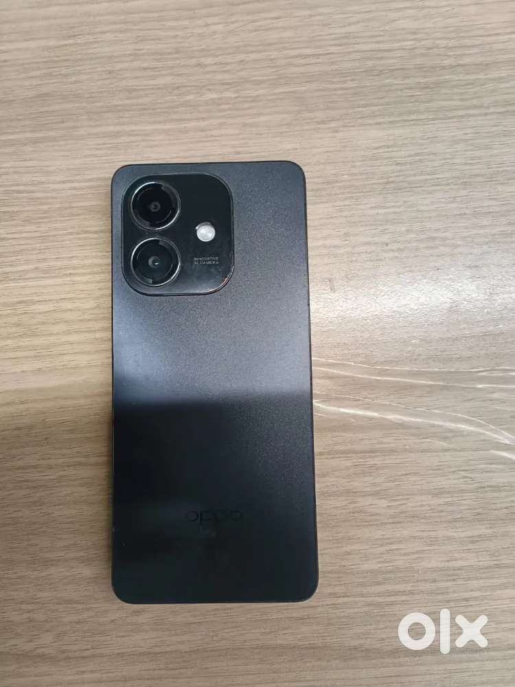 Oppo 5G Phone me koi problem nahi hai bas display change hua hai