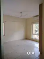 Royapettah 1000 sq feet second floor flat  rent two wheeler parking