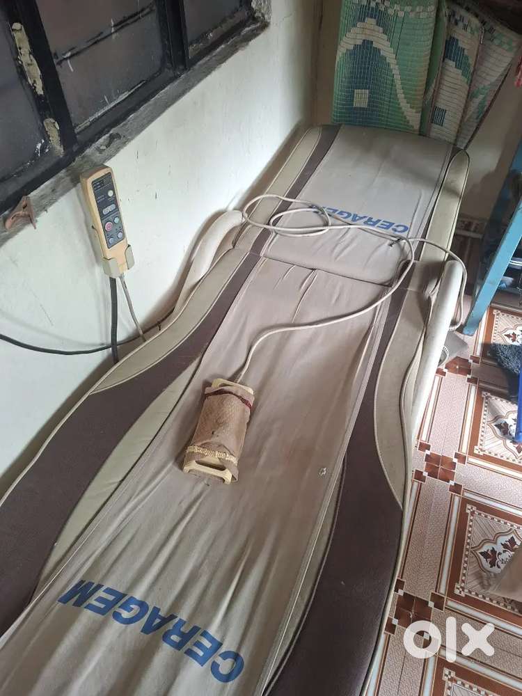 CERAJAM Massag Machine