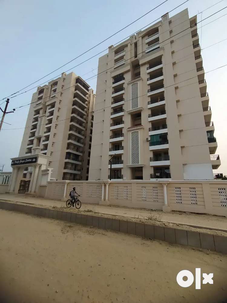 Newly constructed beutiful 2 bhk flat in sherwani legacy Sulem sarai