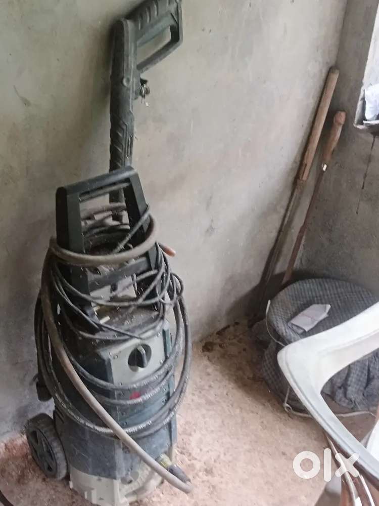 Pressure washer