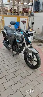 YAMAHA FZS MODEL 2018 FIRST OWNER