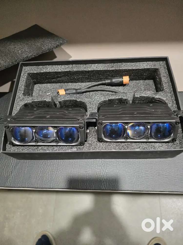 AOZOOM BRAND NEW LIGHTS  W5 MODEL