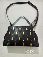 PeekandPetal Ladies brandnew hand bag for beautiful women and girls