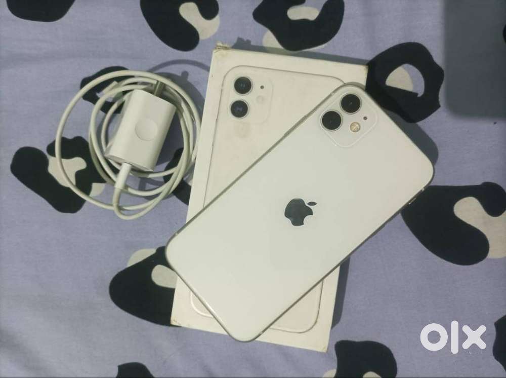 Iphone 11 bit charger bid book