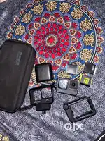 GoPro Hero 10(2yrs old)+3 batteries+3 in 1 charger+Media Mod+Case