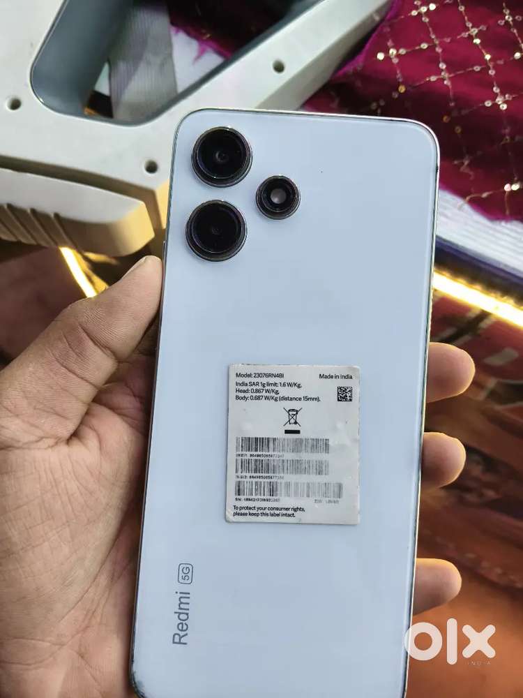 Redmi 12 5G 8 128 GB RAM New conditions mobile ka box bhi haii