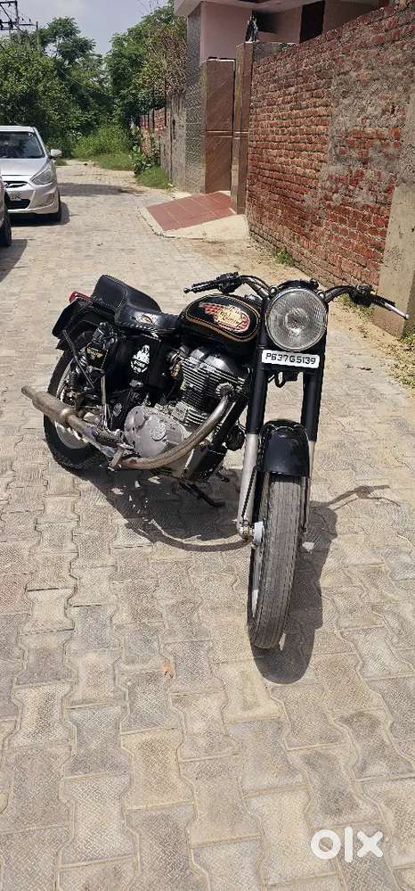 2011 model 1 owner cash copy.all ourajenal bullet.allye lage a.