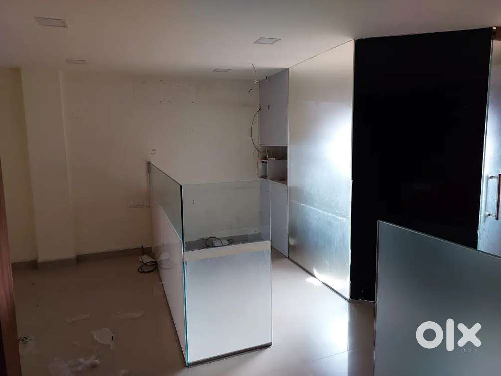 750 square feet office space