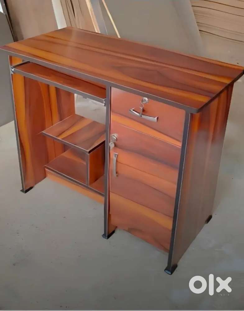 New Fresh (Unused) Wooden Computer Table / Office Table / Study Desk