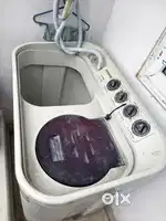 Samsung 7.2 kg semi automatic 4.5 years used