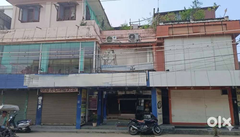 Spacious 4500 sqft Ground + First Floor Commercial Space