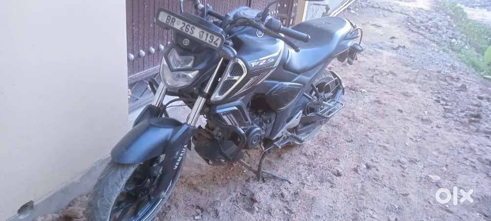 YAMAHA FZS FI V3