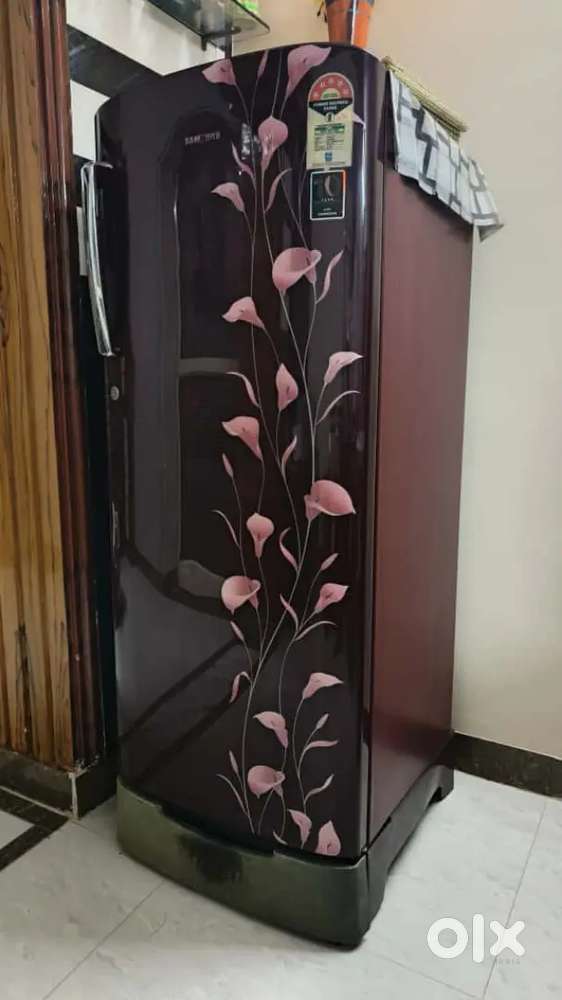 Samsung 212L refrigerator. 5 Star Rating.