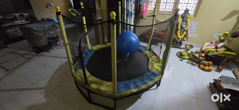 Trampoline for kids
