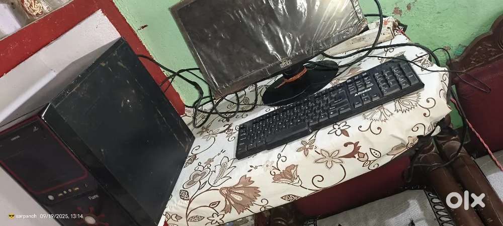 Desktop Computer with Monitor+ Speaker + Keyboard +Mouse– सिर्फ ₹15000