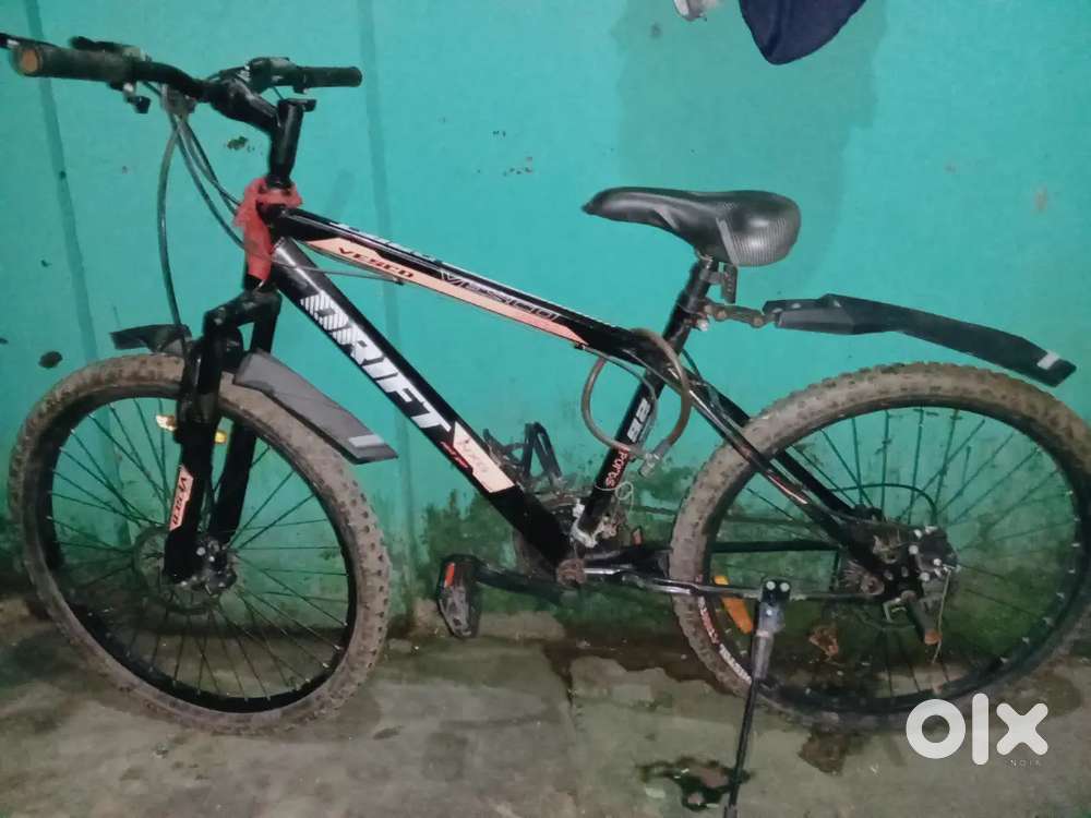 cycle me age structure disc break 3 gear hai piche 7 gear disc brake