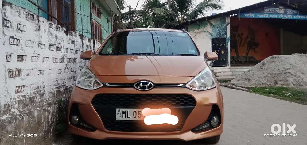 Hyundai Grand i10 2017 Petrol 65000 Km Driven