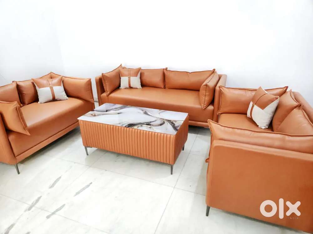 MOVING OUT SALE! SOFA SETS, DOUBLEBEDS, DINING AVAILABLE URGENT-SALE