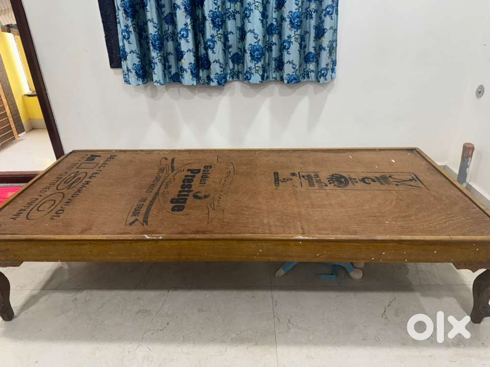 6x2.5 Diwan Cot