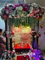 Decoration- Artificial flowers