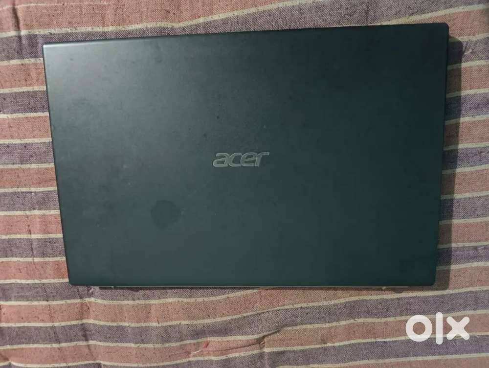 Acer.11 gen Intel (R) core(TM)i5 -1135G7 2.40Ghz
