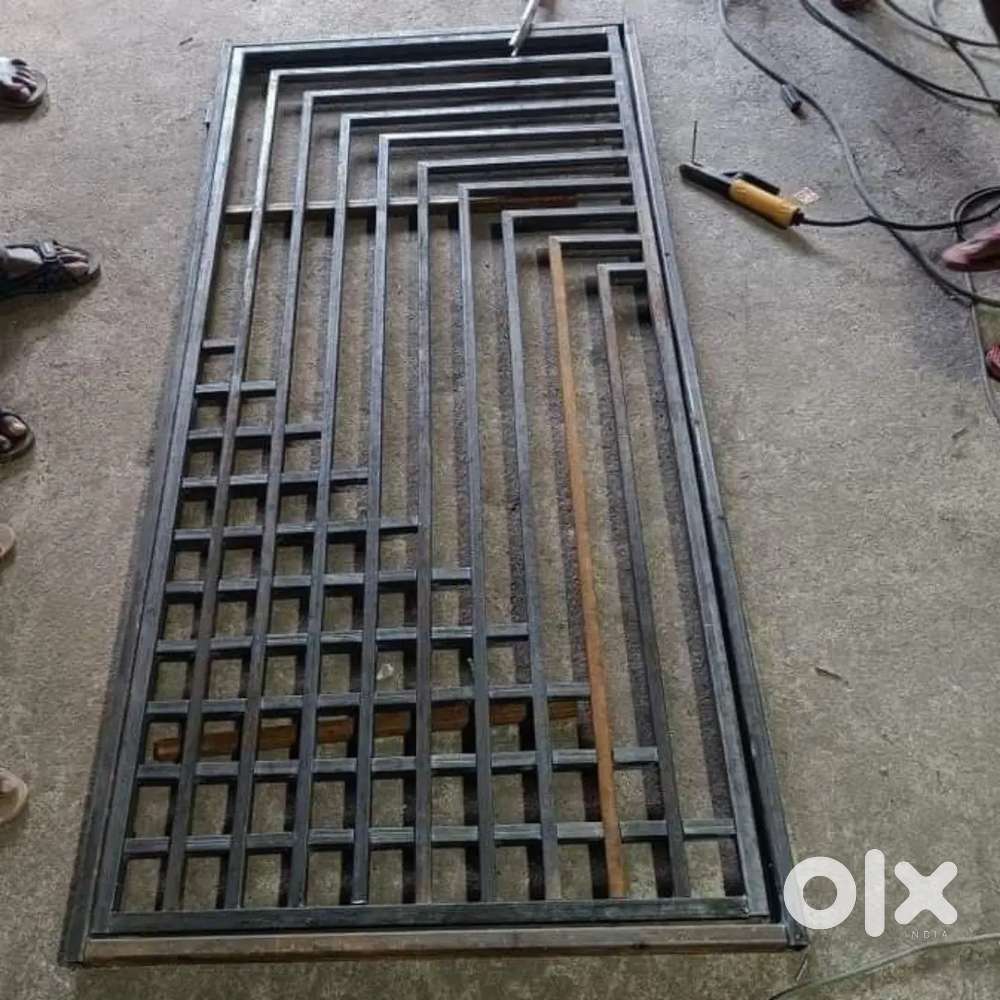 GATE, KHIDKI WELDING MISTRI KI JARURAT