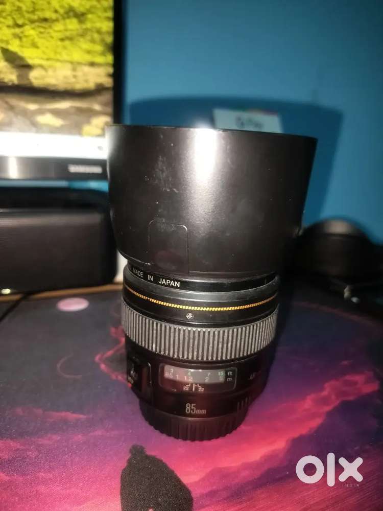 Canon Ef lens 85mm f1.8.