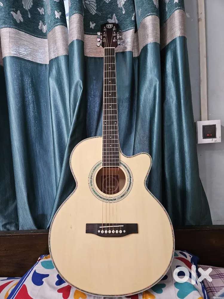 Techno acoustic guitar