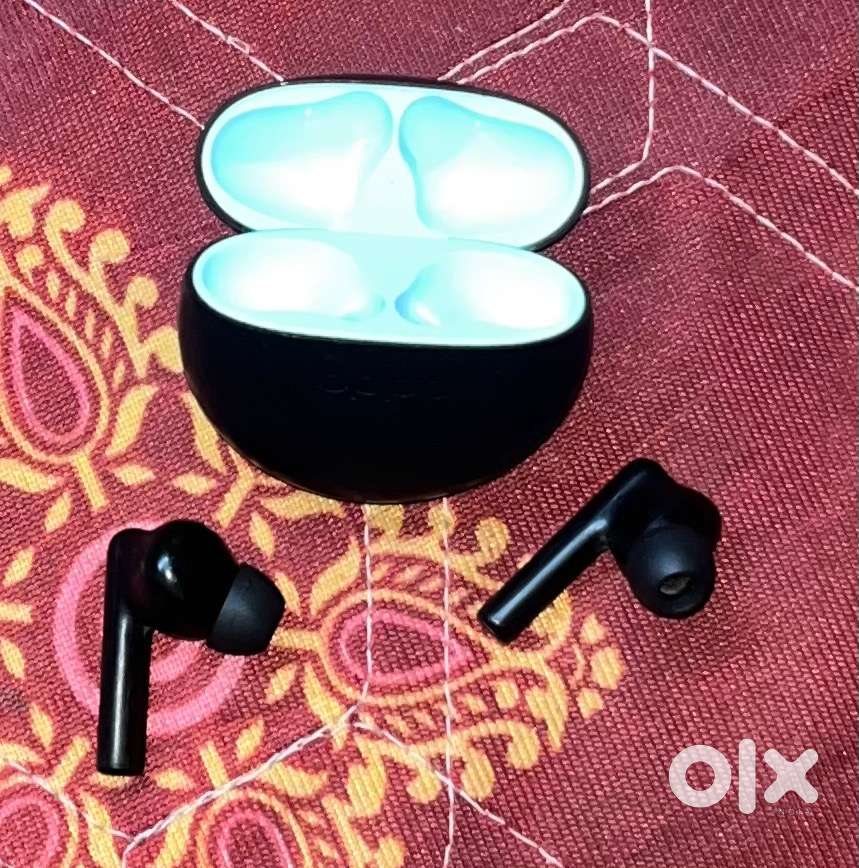 Oppo earbuds
