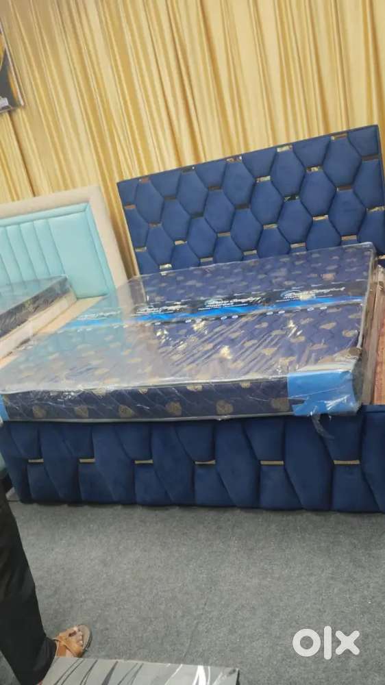 Luxury Hydraulic Storage Bed - Modern Design