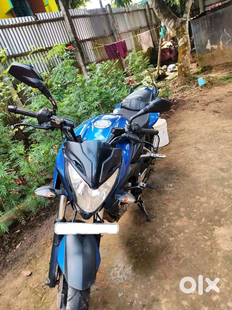 Bajaj Pulser 200NS