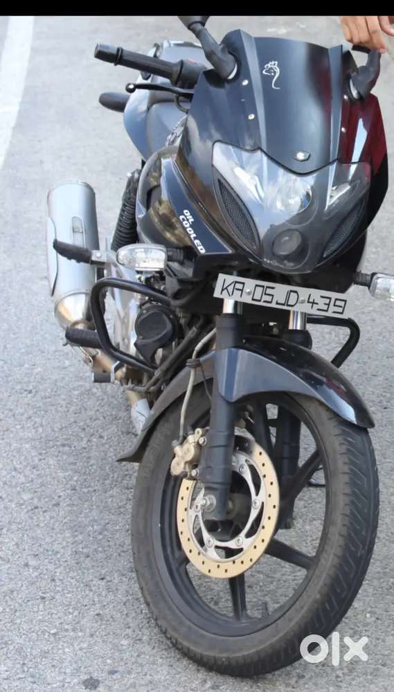 Bajaj Pulsar 220 for Sale – Good Condition