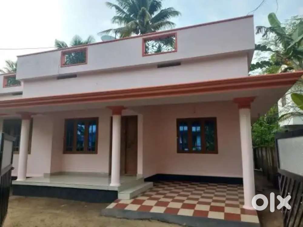 House Sale in gated society