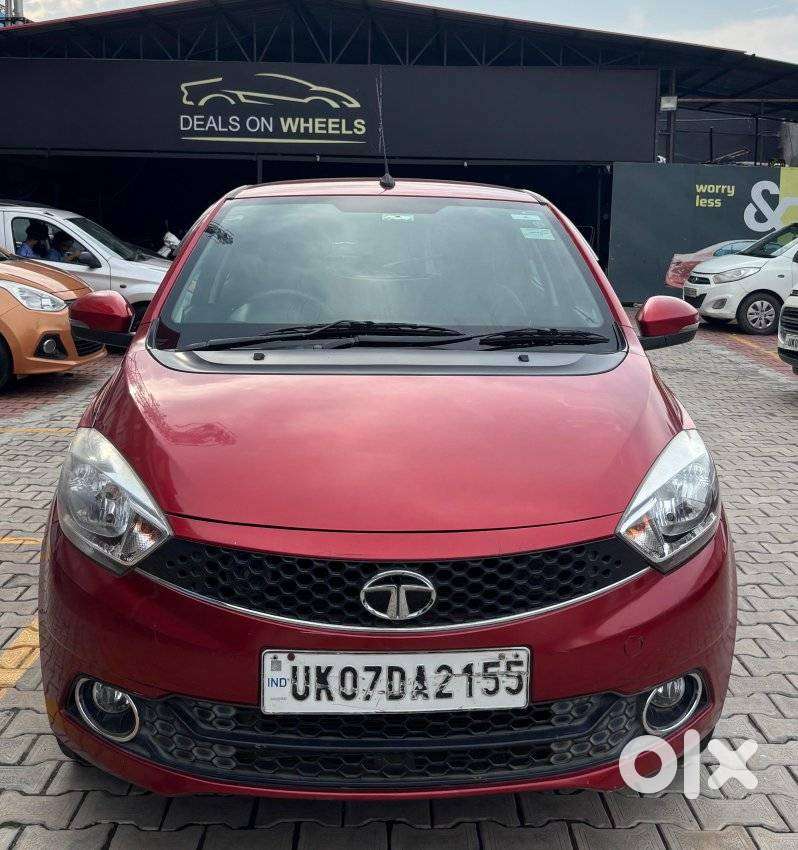Tata Tiago, 2017, Petrol