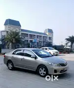 Toyota Corolla Altis 2013