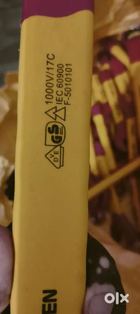 Insulated spanner