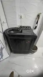 Whirlpool Semi Automatic Washing Machine