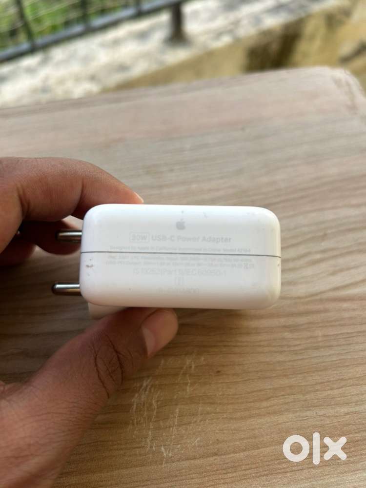 30W USB-C Power Adapter and USB-C to Lightning Cable (2m)