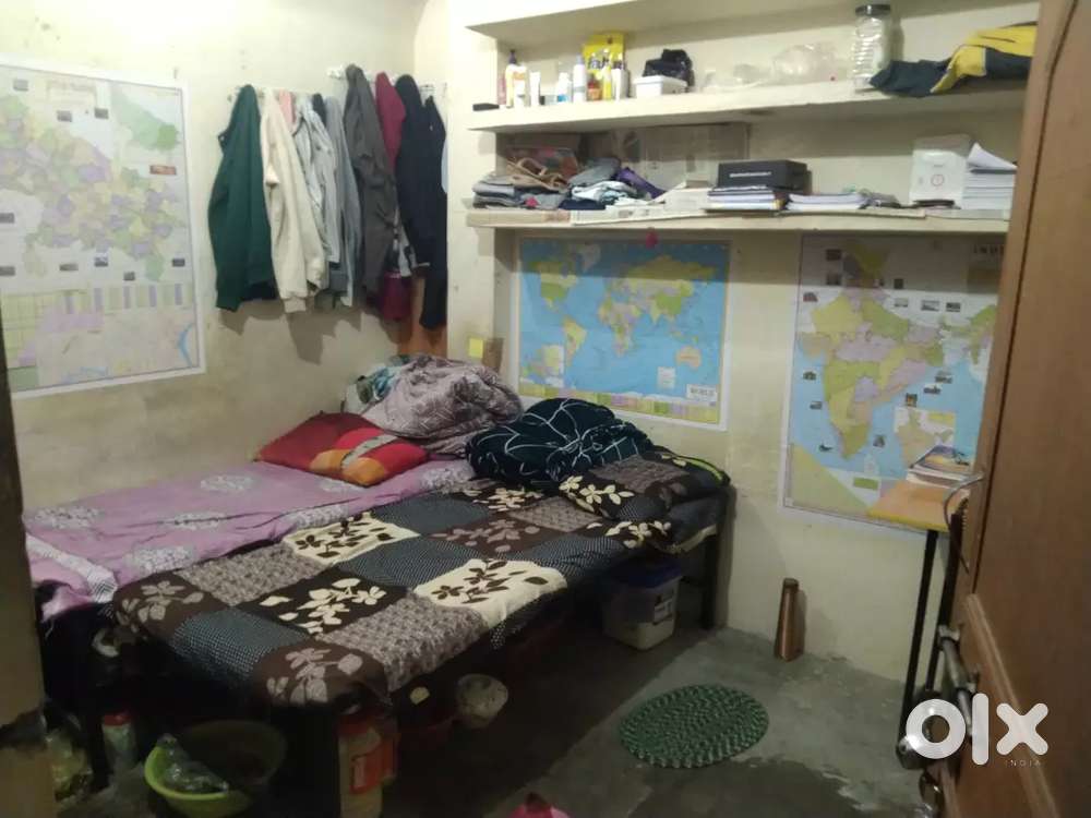 Urgent need of roompartner