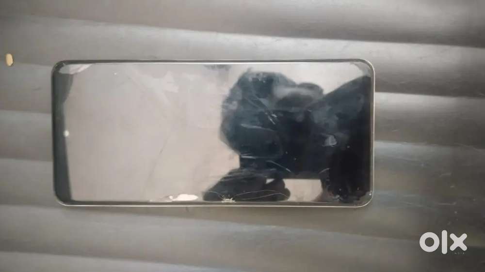 Realme c63,