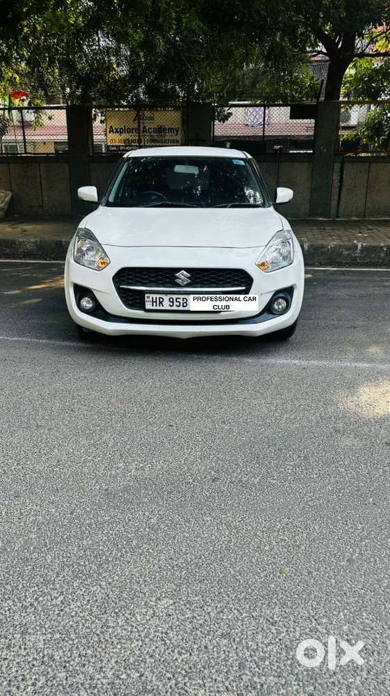 Maruti Suzuki Swift VXi + Manual, 2024, Petrol