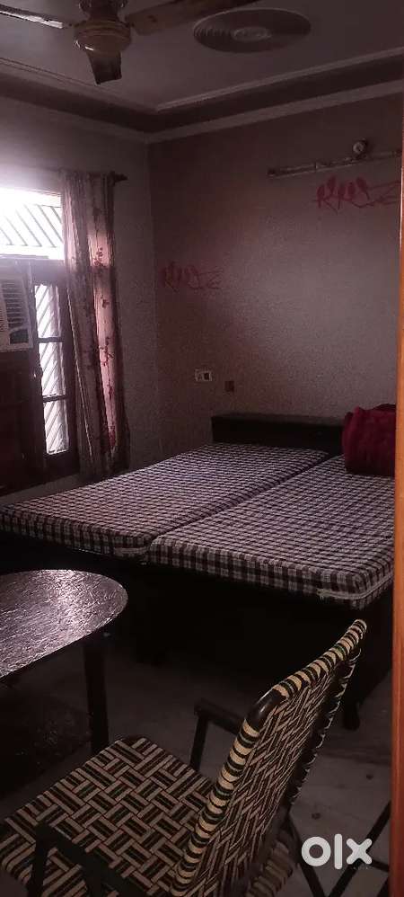 One room set for rent in best location