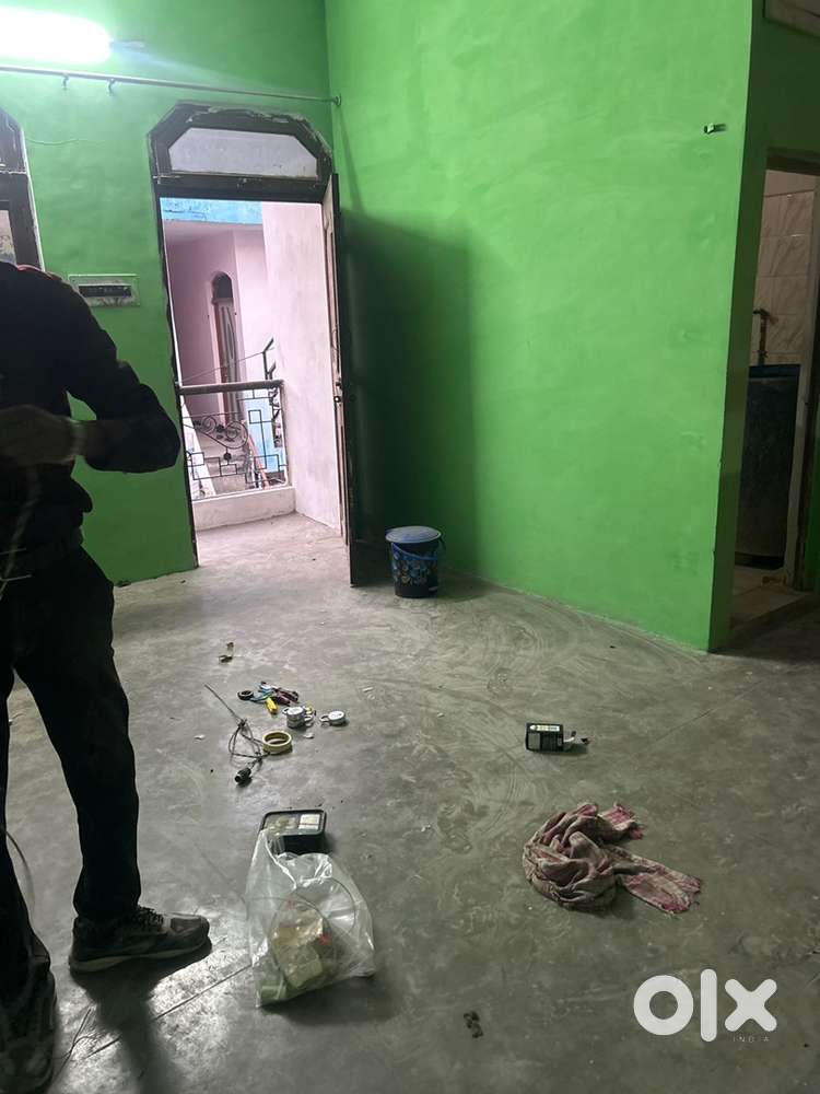 Room on rent Near Railway station Jhansi