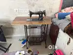 Tailoring machine
