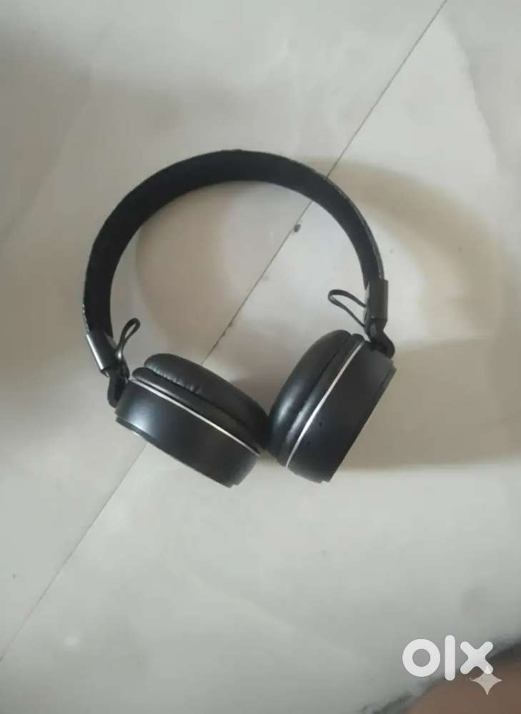 Head phone